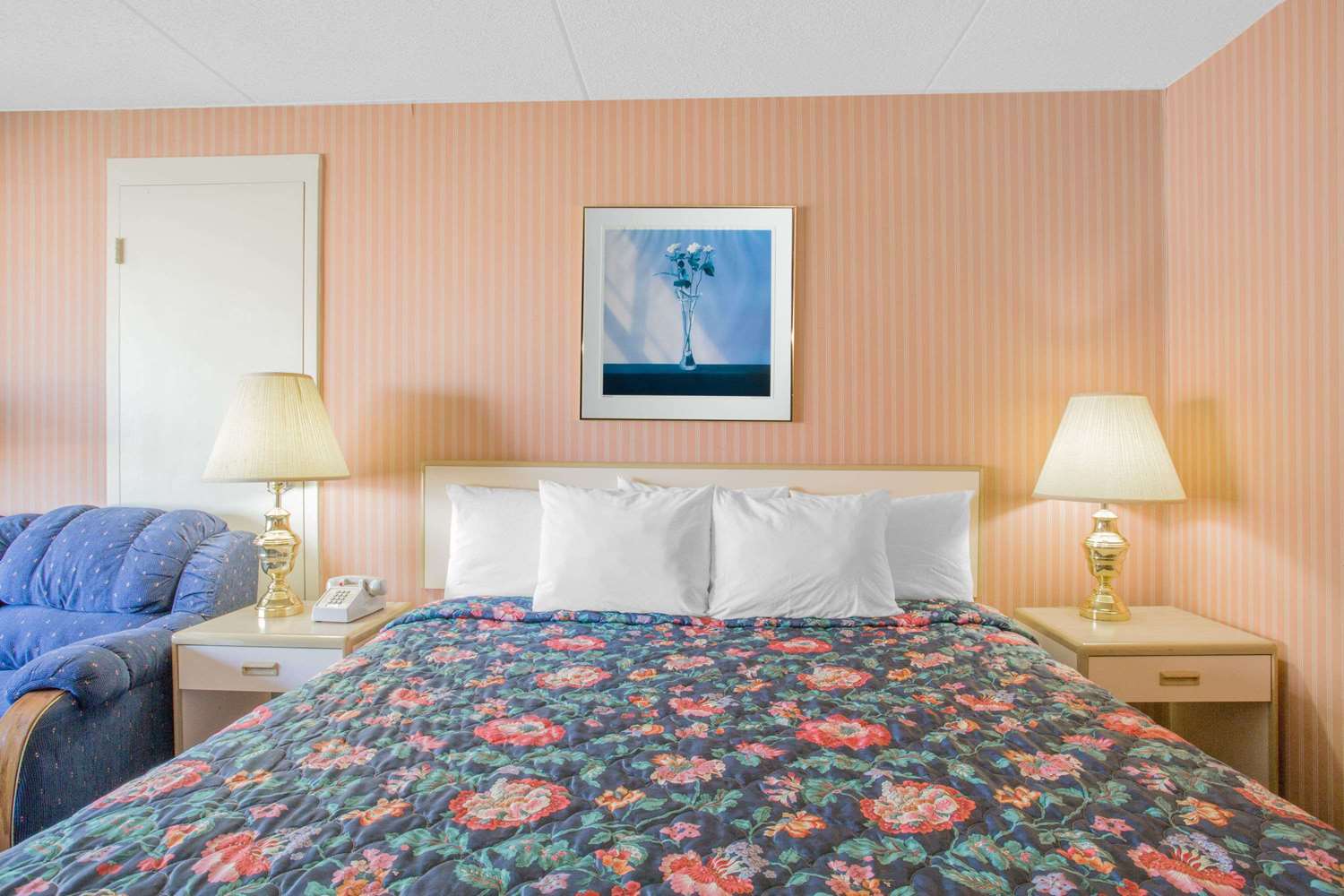 Days Inn By Wyndham Florence Downtown מראה חיצוני תמונה
