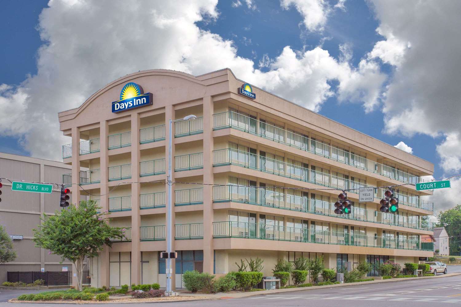 Days Inn By Wyndham Florence Downtown מראה חיצוני תמונה