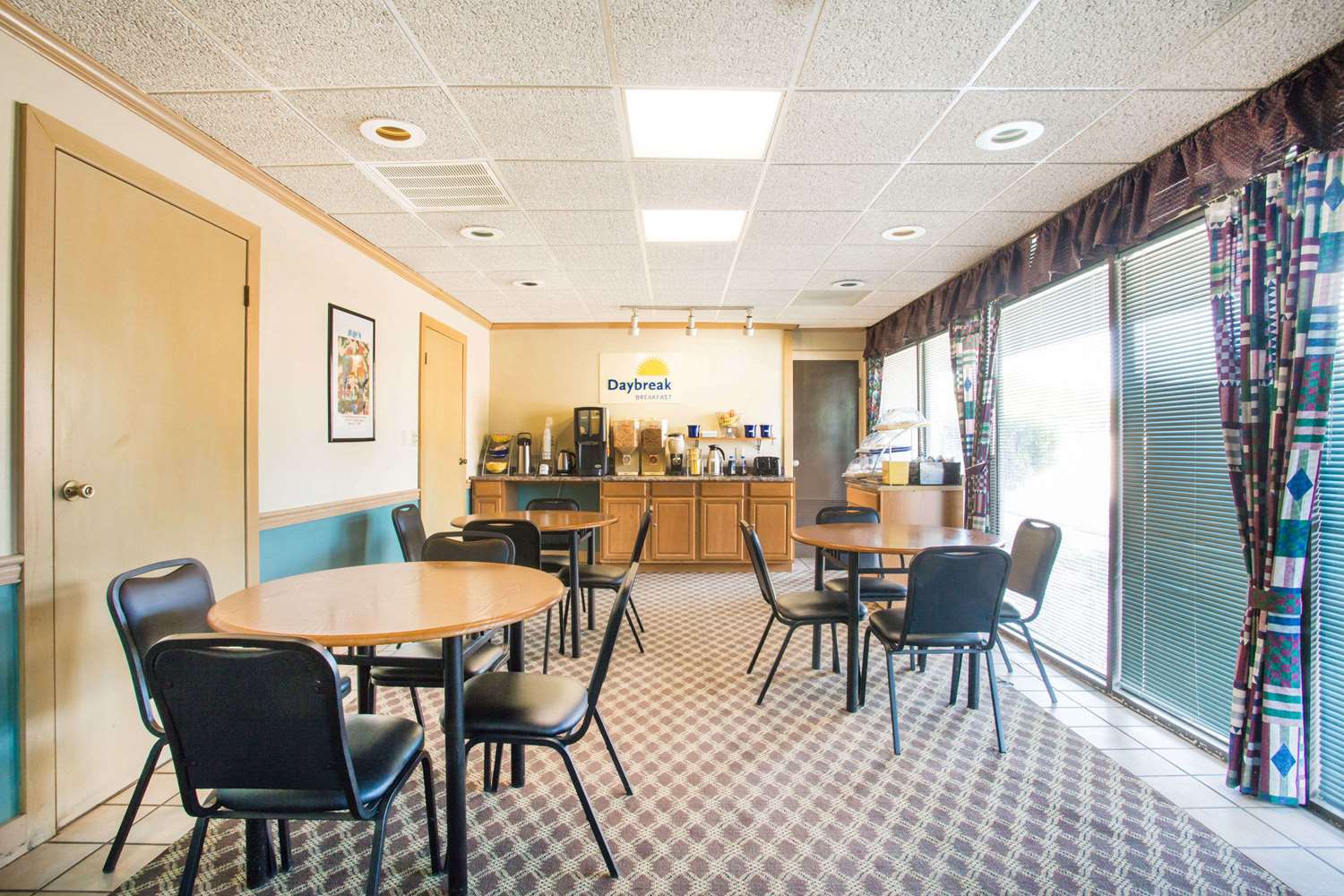 Days Inn By Wyndham Florence Downtown מראה חיצוני תמונה